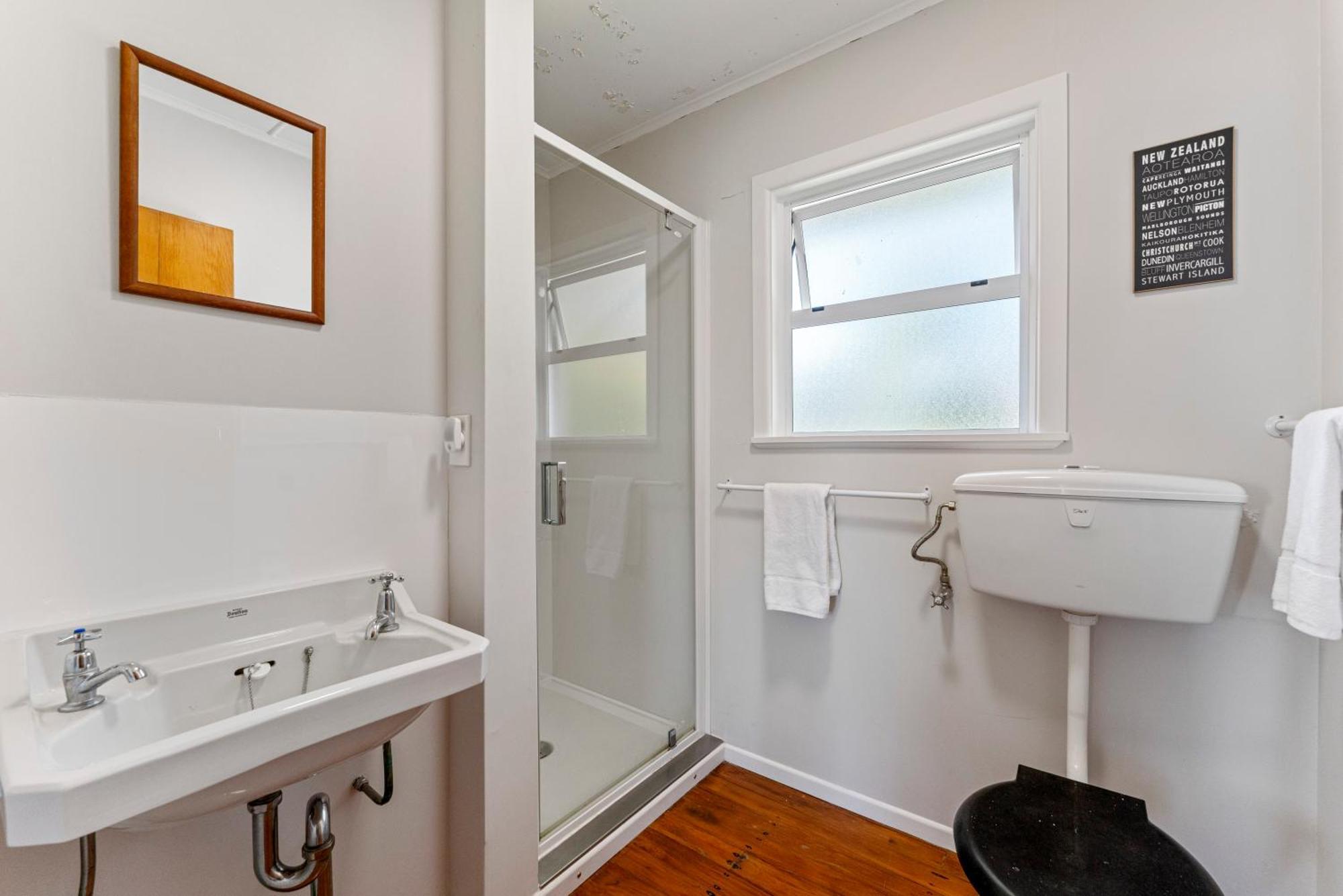 Lakeview Cottage - Rainbow Point Holiday Home Lago Lago Taupo Esterno foto