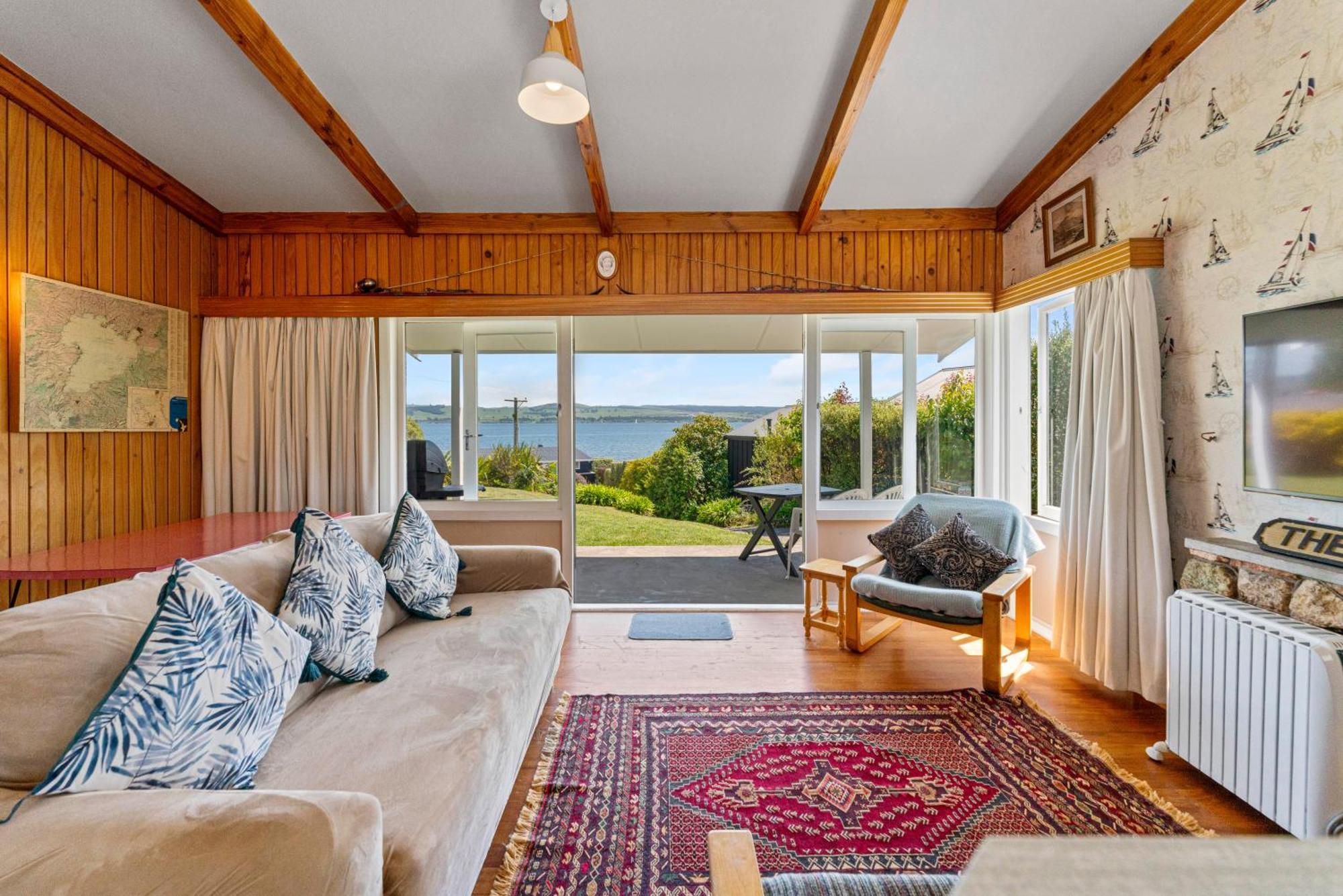 Lakeview Cottage - Rainbow Point Holiday Home Lago Lago Taupo Esterno foto